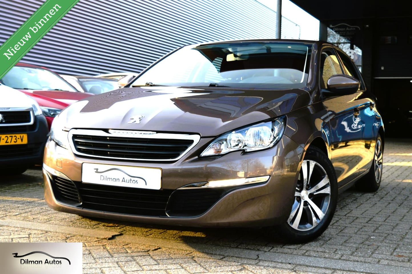 Peugeot 308 - 1.2 VTi Blue Lease|Airco|Cruise|Navi!Nap|136 dkm - AutoWereld.nl