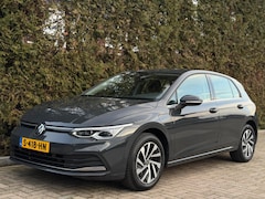 Volkswagen Golf - 1.4 eHybrid Style Camera CarPlay IQ