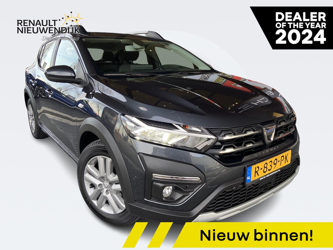 Dacia Sandero Stepway - 1.0 TCe 90 Comfort / AIRCO / NAVIGATIE / PDC / APPLE & ANDROID CARPLAY / - AutoWereld.nl