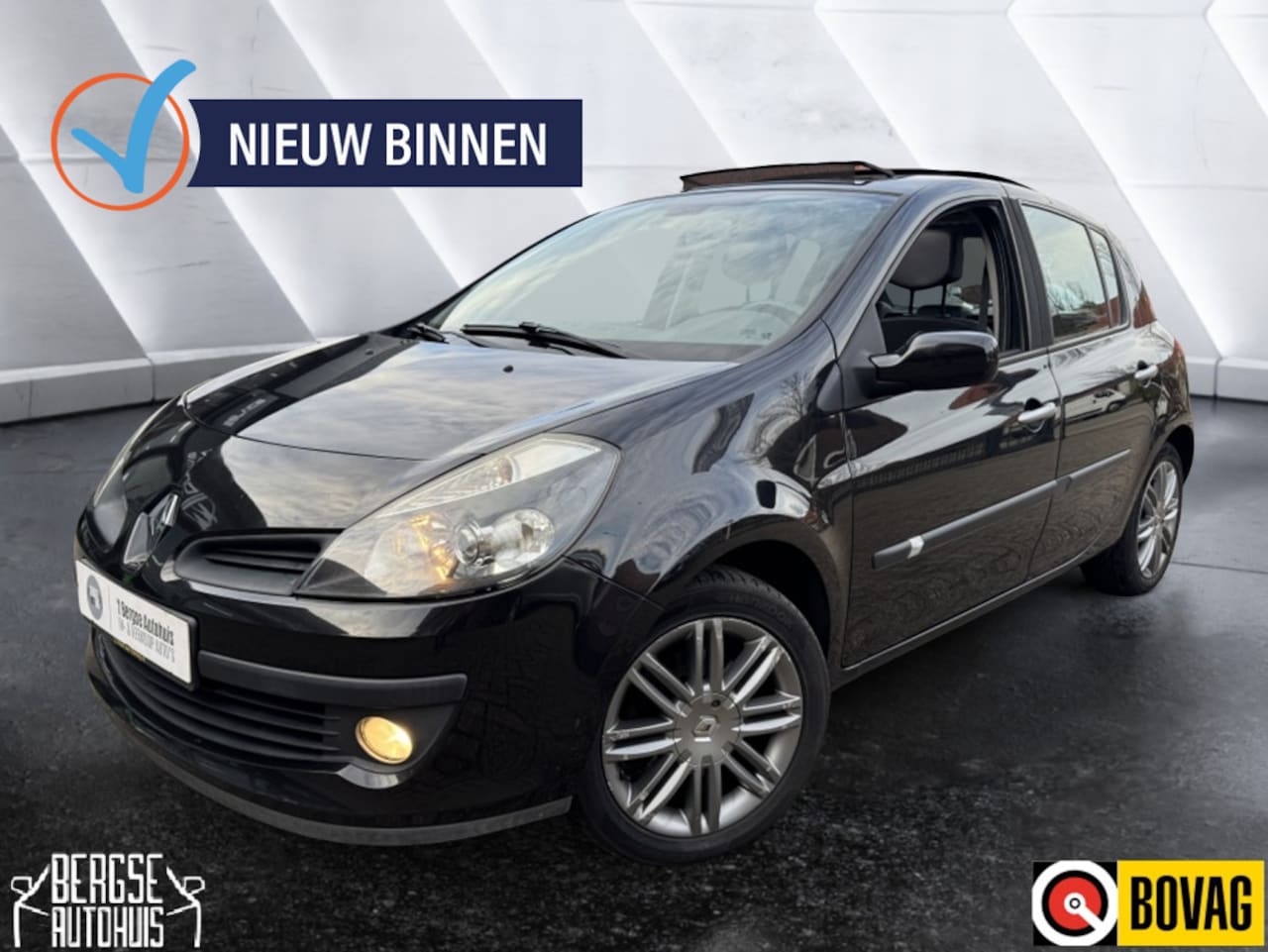 Renault Clio - 2.0-16V Exception Pano Clima Cruise Keyless - AutoWereld.nl