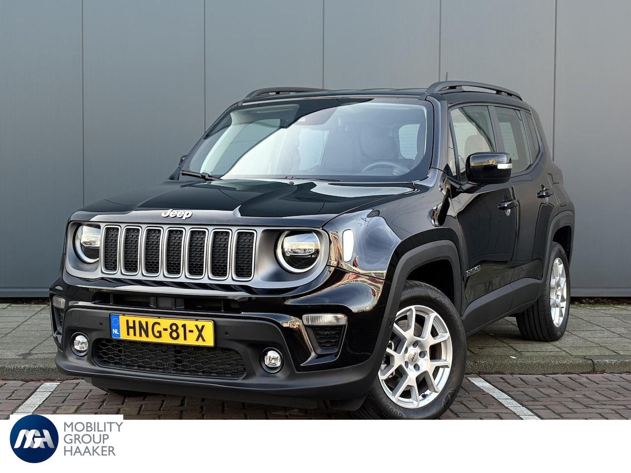 Jeep Renegade - 4xe 190 Plug-in Hybrid Electric S | Automaat | Apple-Android | Parkeercamera | Stoelverwar - AutoWereld.nl