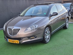 Lancia Delta - 1.8-16V Di Platino AUTOMAAT DAK