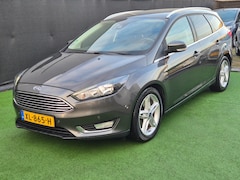 Ford Focus Wagon - 1.5 Titanium 1e eig NAVI