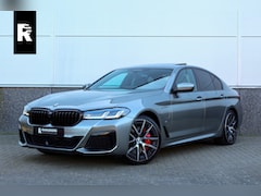 BMW 5-serie - 545e xDrive Individual Soft Close / M-zetels / Leder dashboard /