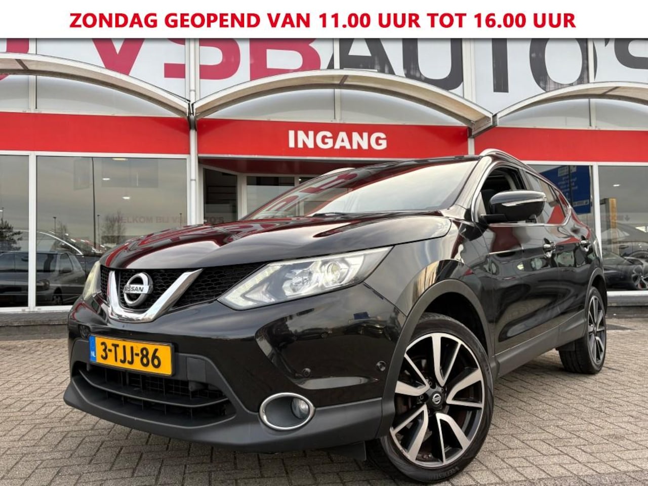 Nissan Qashqai - 1.5 DCI TEKNA LEER PANO-DAK NAVIGATIE CAMERA TREKHAAK AIRCO LMV PDC - AutoWereld.nl