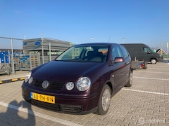 Volkswagen Polo - 1.4-16V Athene