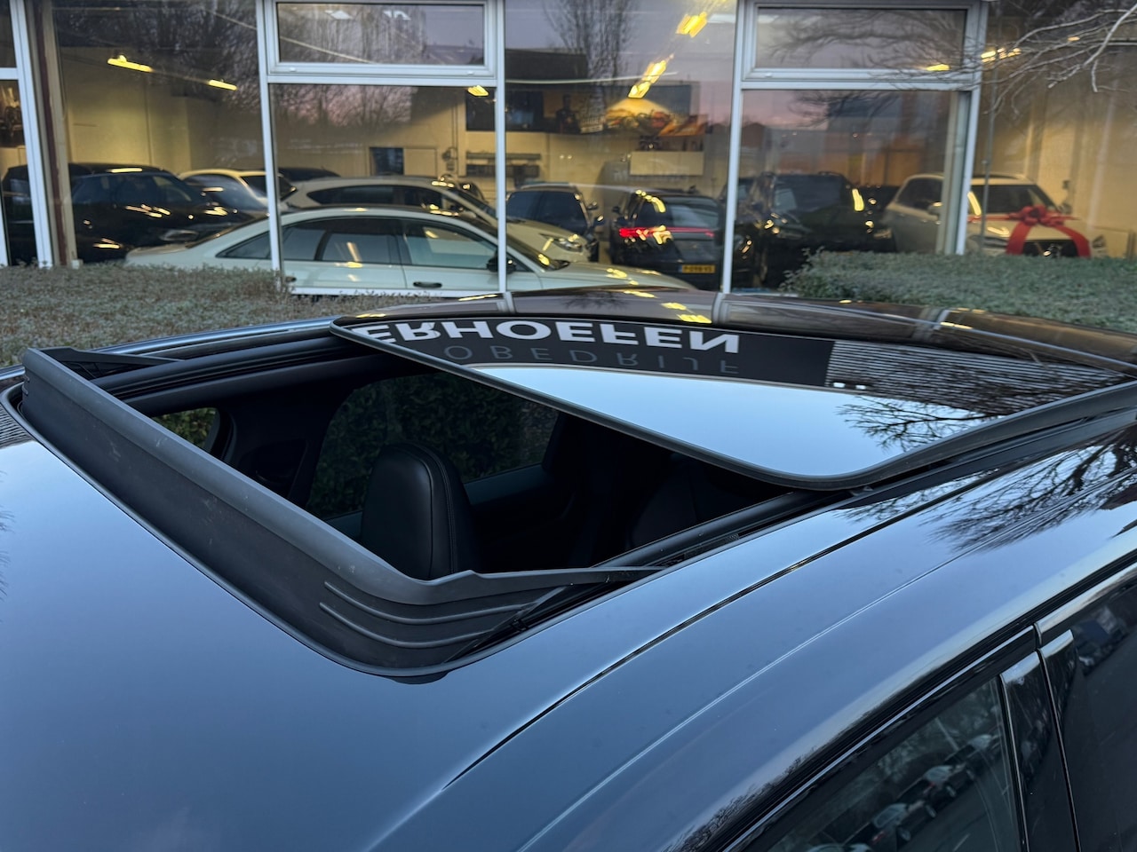 Porsche Cayenne - 3.0 - PANORAMADAK - PARK CAMERA - VOLLEDIG ONDERHOUD AANWEZIG ! - AutoWereld.nl