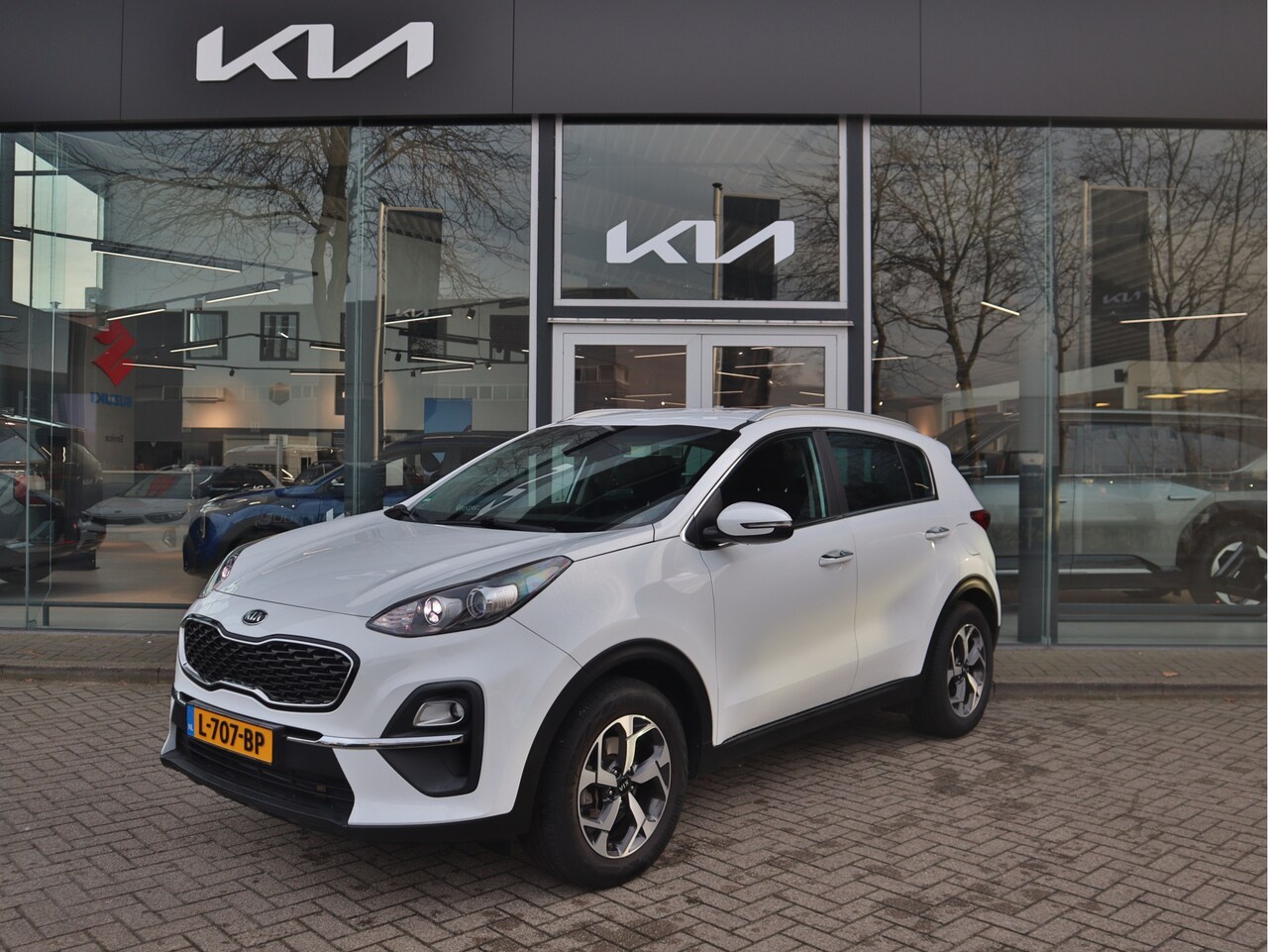 Kia Sportage - 1.6 GDI DynamicLine | Cruise Control | Navigatie | Camera | Bluetooth | 17 inch velgen | T - AutoWereld.nl