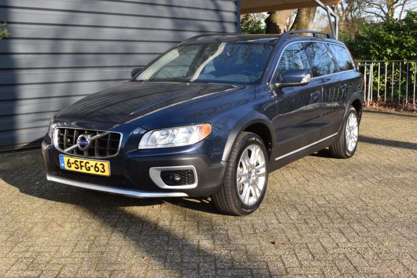 Volvo XC70 - VOLVO XC70 2.0 D4 FWD!!! NORDIC!!! 5 CILINDER!!! 10.894 EURO!!! - AutoWereld.nl