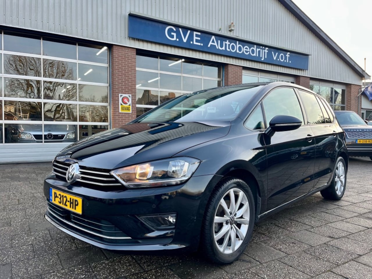 Volkswagen Golf - 1.2 TSI BUSINESS ED.NAV,STOELVERW,SPRAAKB. - AutoWereld.nl