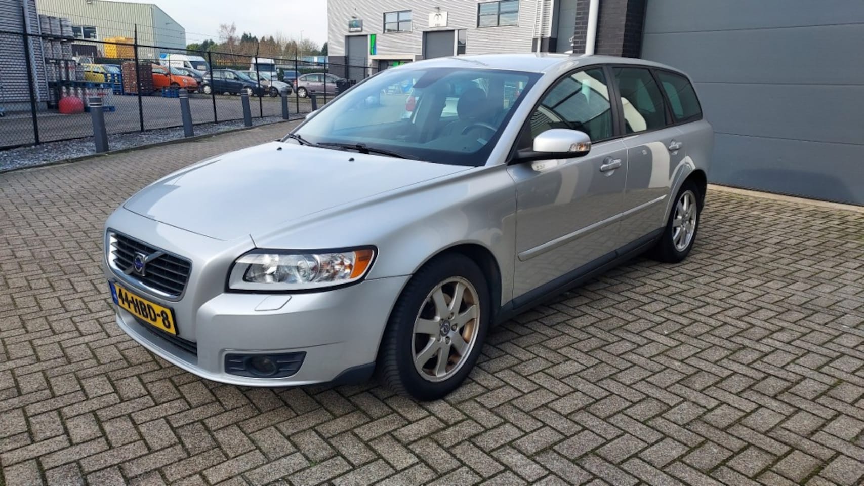 Volvo V50 - 1.8i 16V / Climate Control / Cruise Control / Leder Interieur - AutoWereld.nl