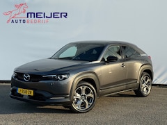 Mazda MX-30 - E-SkyActiv 145 First Edition 36 kWh HeadUp | LED | Sportvelgen | Stoelverw | Navigatie | C