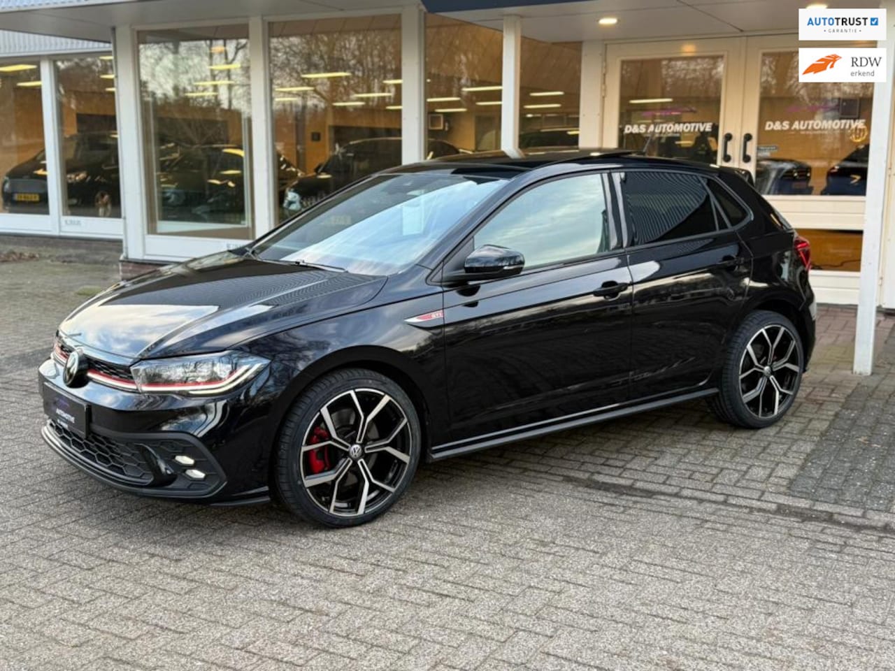 Volkswagen Polo - 2.0 TSI GTI Beats/Camera/IQ Lights/stoelverw etc... - AutoWereld.nl