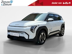 Kia EV3 - Plus 58.3 kWh 204 PK | Fabrieksgarantie t/m 11-7-2032 + 3x 1 jaar