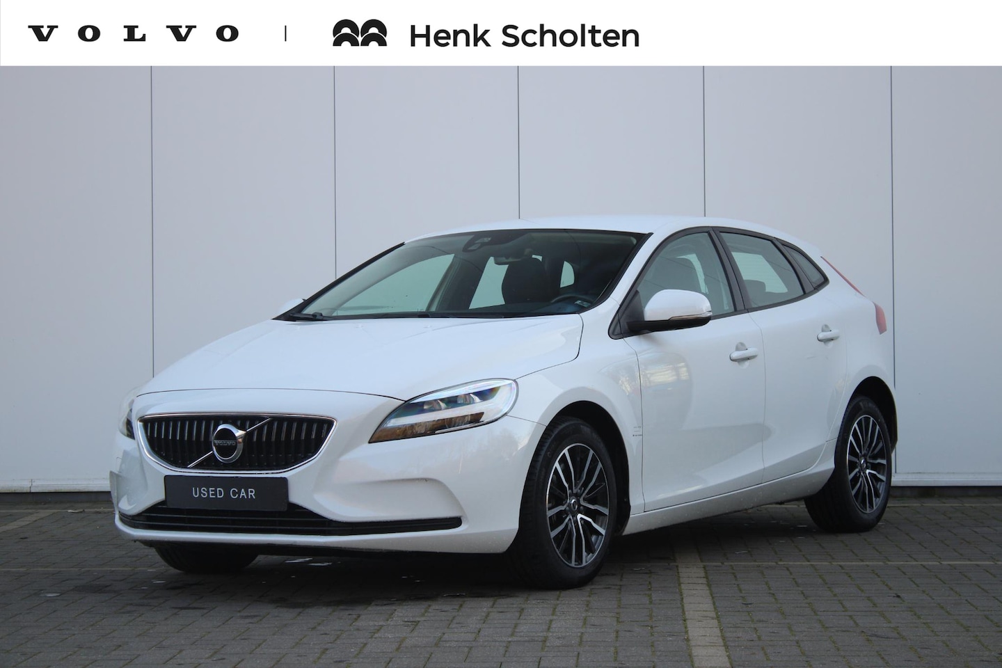 Volvo V40 - T2 Automaat Polar+ | Verwarmbare voorstoelen | Cruise Control | 2-Zone Climate Control | L - AutoWereld.nl