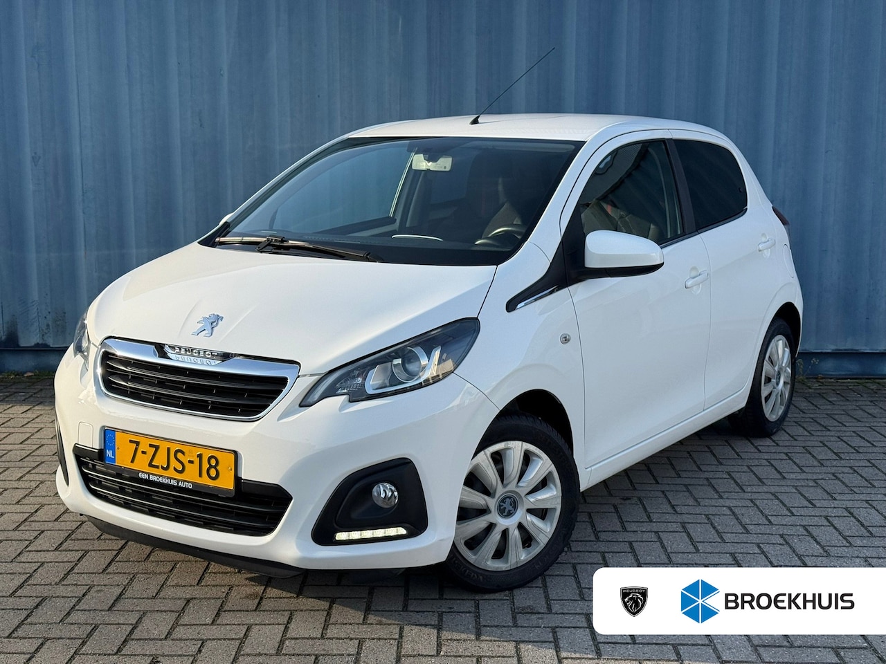 Peugeot 108 - 1.0 VTi Active Automaat | Cruisecontrol | Airco | Trekhaak afneembaar | parkeersensoren ac - AutoWereld.nl