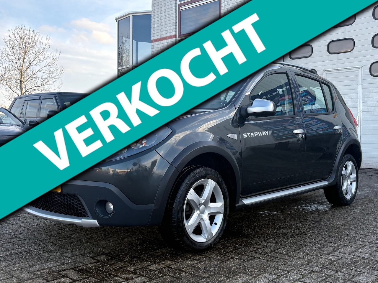 Dacia Sandero Stepway - 1.6 - AutoWereld.nl