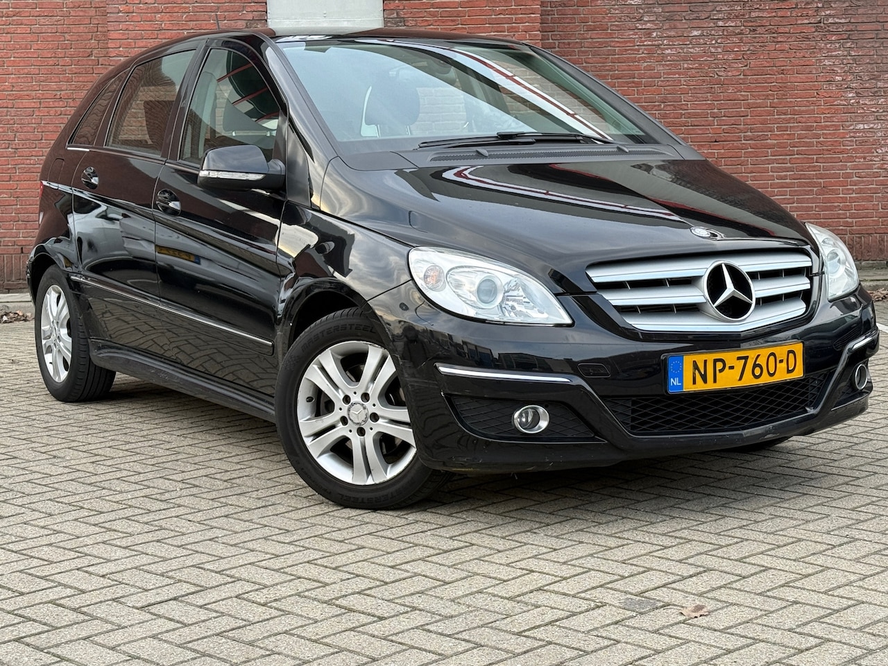 Mercedes-Benz B-klasse - 180 CDI|AUTOMAAT|AIRCO|TREKHAAK| - AutoWereld.nl