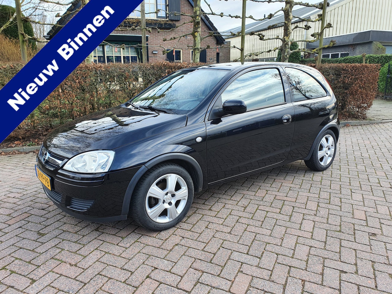 Opel Corsa - 1.2-16V Maxx *Airco*  Lage km - AutoWereld.nl