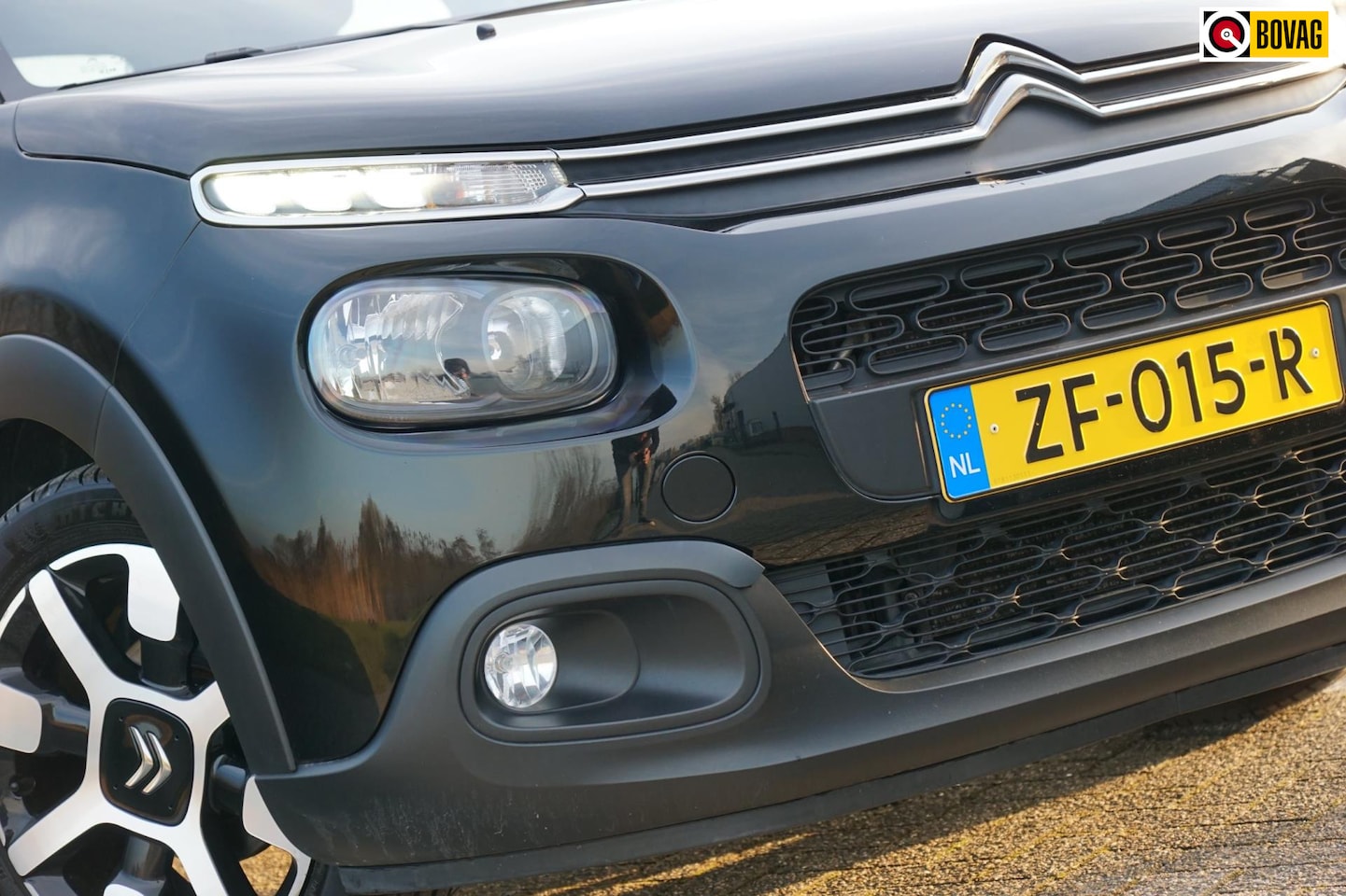 Citroën C3 - 1.2 PureTech S&S Business | Noir Onyx | Carplay/Camera/Clima - AutoWereld.nl