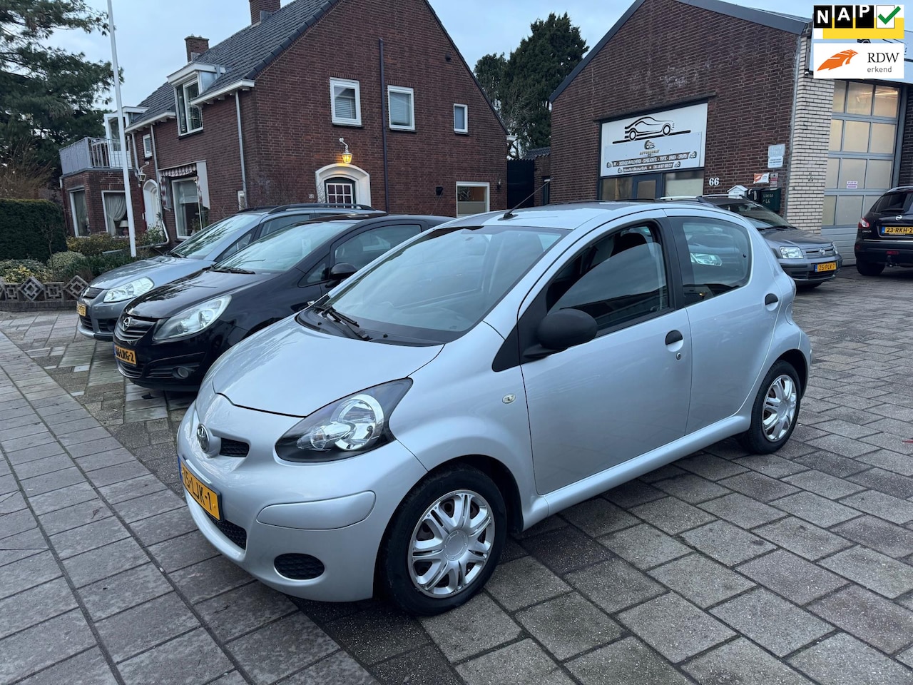 Toyota Aygo - 1.0-12V Access | Dealer onderhouden! - AutoWereld.nl