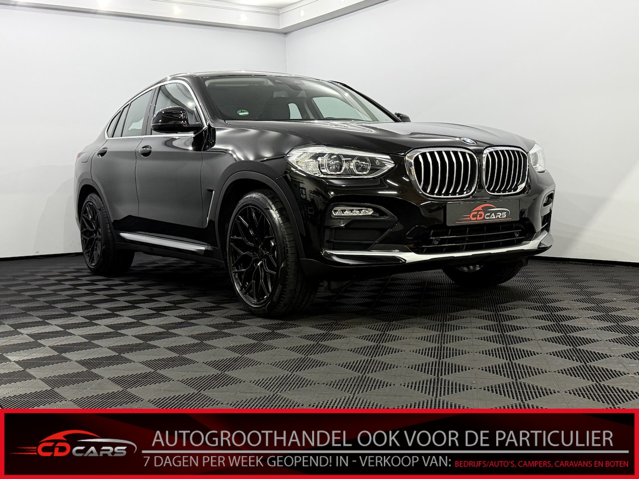 BMW X4 - xDrive20i High Executive Half leder, Navi, Parkeersensoren, Keyless start, Elektrische ach - AutoWereld.nl