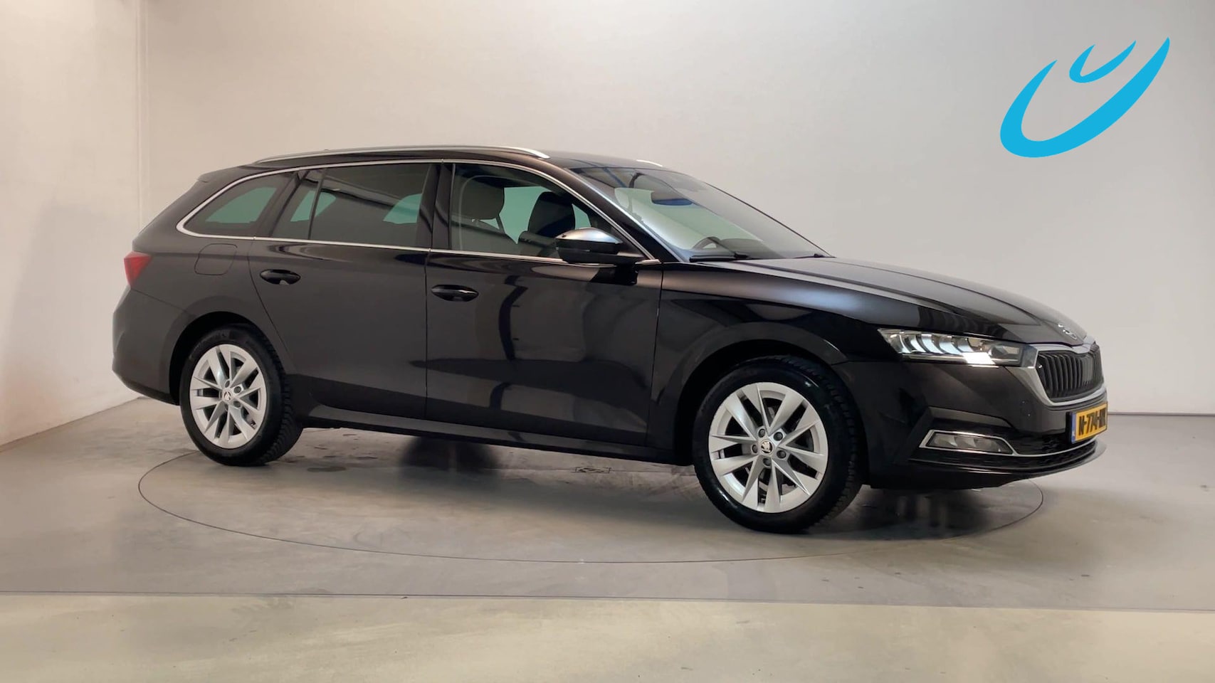 Skoda Octavia Combi - 1.0 e-TSI DSG Business Edition Virtual Cockpit Stoelverwarming Navigatie - AutoWereld.nl