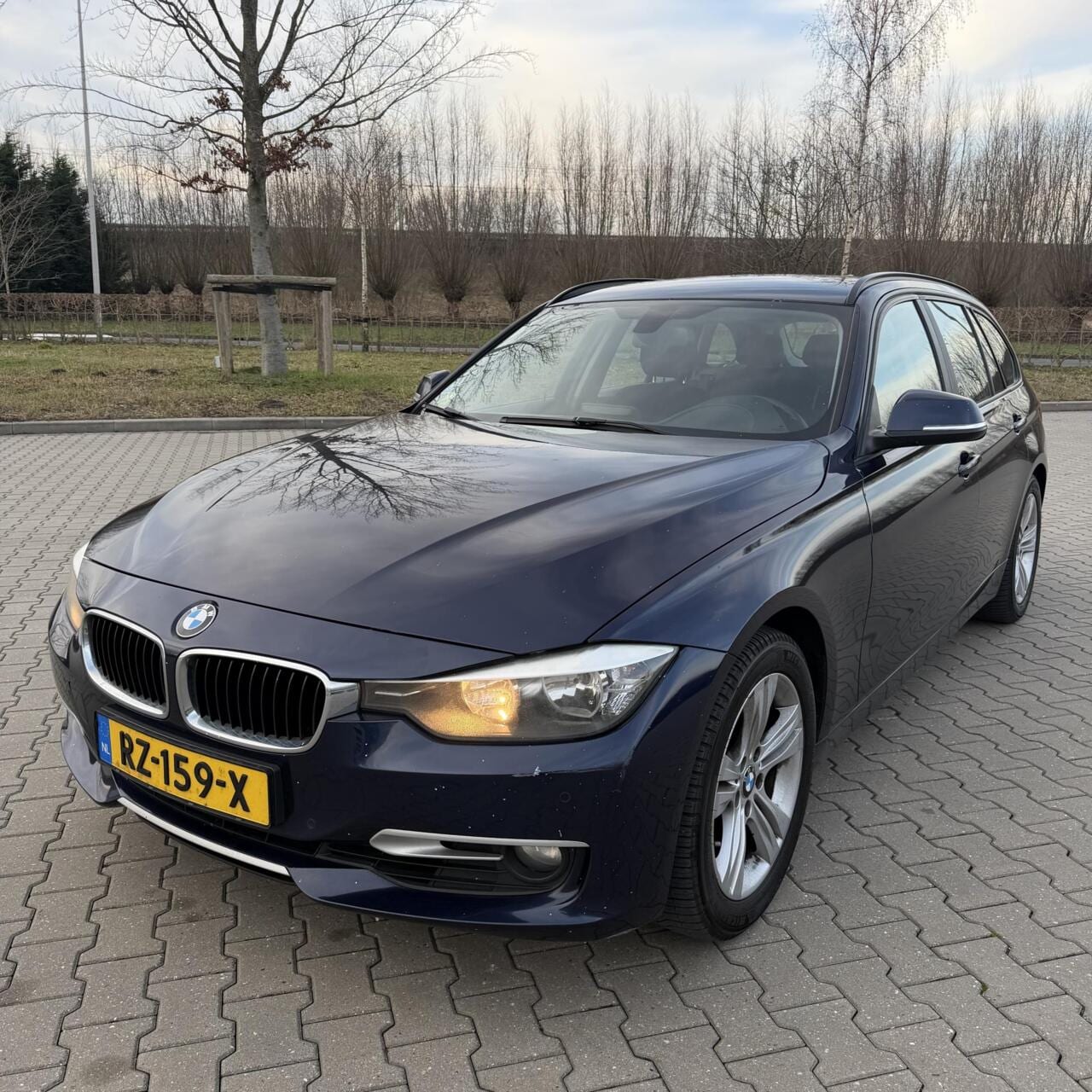 BMW 3-serie Touring - 330d High Executive 2014 Automaat - AutoWereld.nl