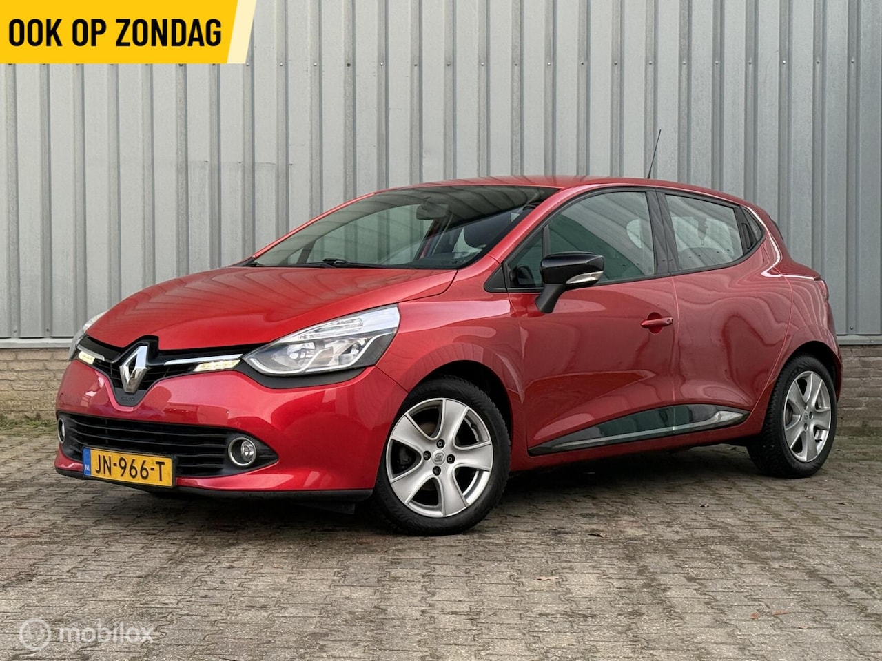 Renault Clio - 0.9 TCe Eco2 | Clima | PDC | Navi | Cruise - AutoWereld.nl