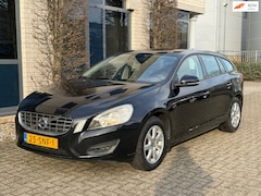 Volvo V60 - 1.6 T3 Kinetic