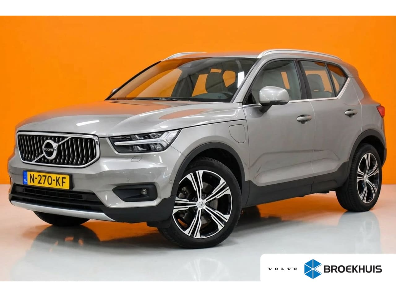 Volvo XC40 - 1.5 T4 Recharge Inscription Blond Leder! | LageKM! | VolvoSelekt! | Camera | Stoel/Stuurve - AutoWereld.nl