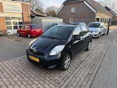 Toyota Yaris - 1.0 VVTi Acces