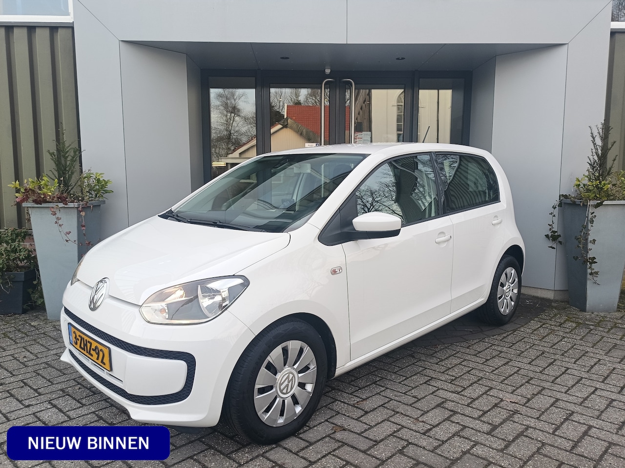 Volkswagen Up! - 1.0 move up! BlueMotion | Airco | 5-DRS | Centrale deurvergrendeling | NAP | - AutoWereld.nl