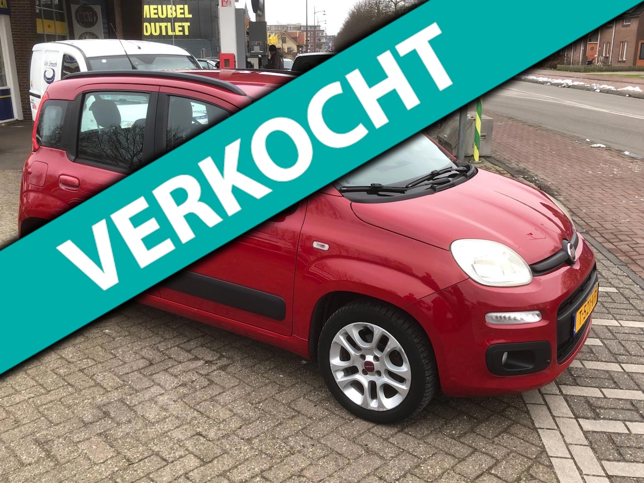 Fiat Panda - 1.2 Lounge 4 CILINDER /5 PERS. /AIRCO/ L.M .VELGEN - AutoWereld.nl