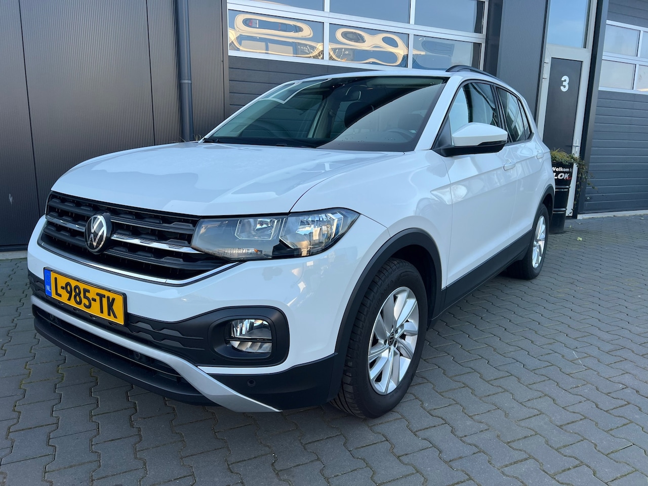 Volkswagen T-Cross - 1.0 TSI Life Business 47.000 km !!! - AutoWereld.nl