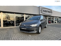 Volkswagen Touran - 1.5 TSI Highline 7 persoons \ Automaat \ Panoramadak \ Navigatie \ Trekhaak