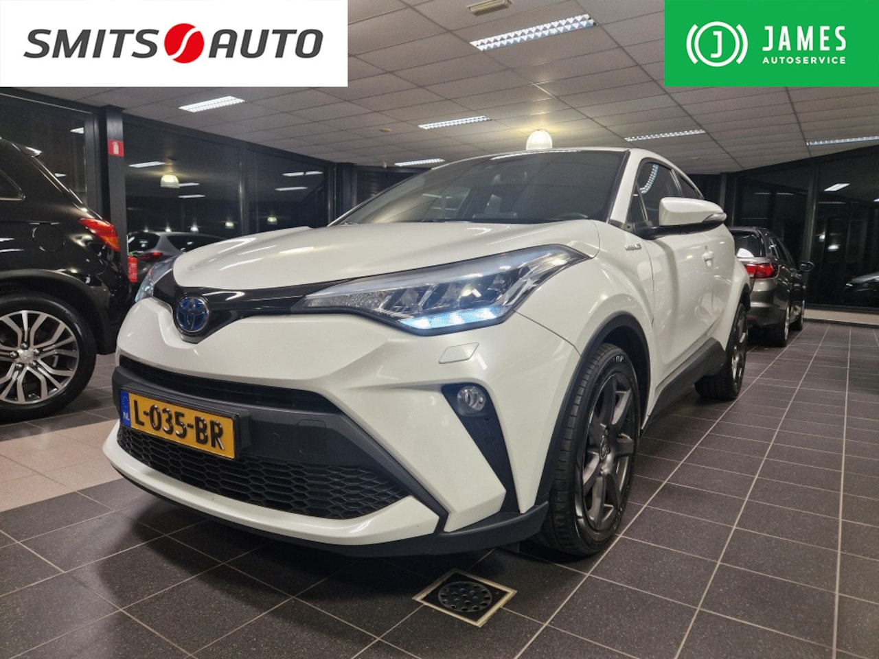 Toyota C-HR - 1.8 Hybrid | Automaat | Active | 2e eignr. | Keurige conditie - AutoWereld.nl