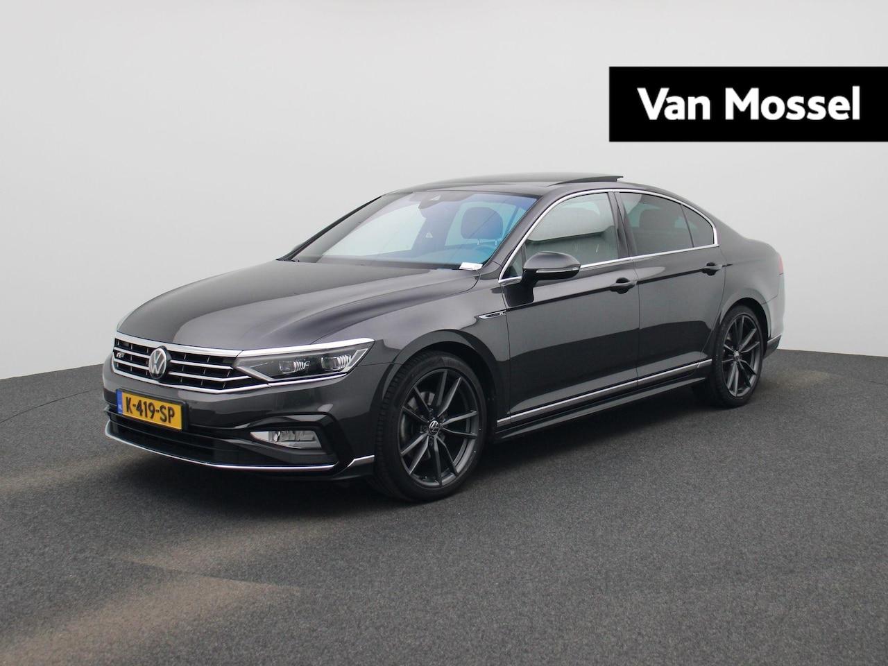 Volkswagen Passat - 1.5 TSI R-Line Business + | Automaat | 150PK | Lederen Bekleding | Schuif/Kanteldak | Stoe - AutoWereld.nl