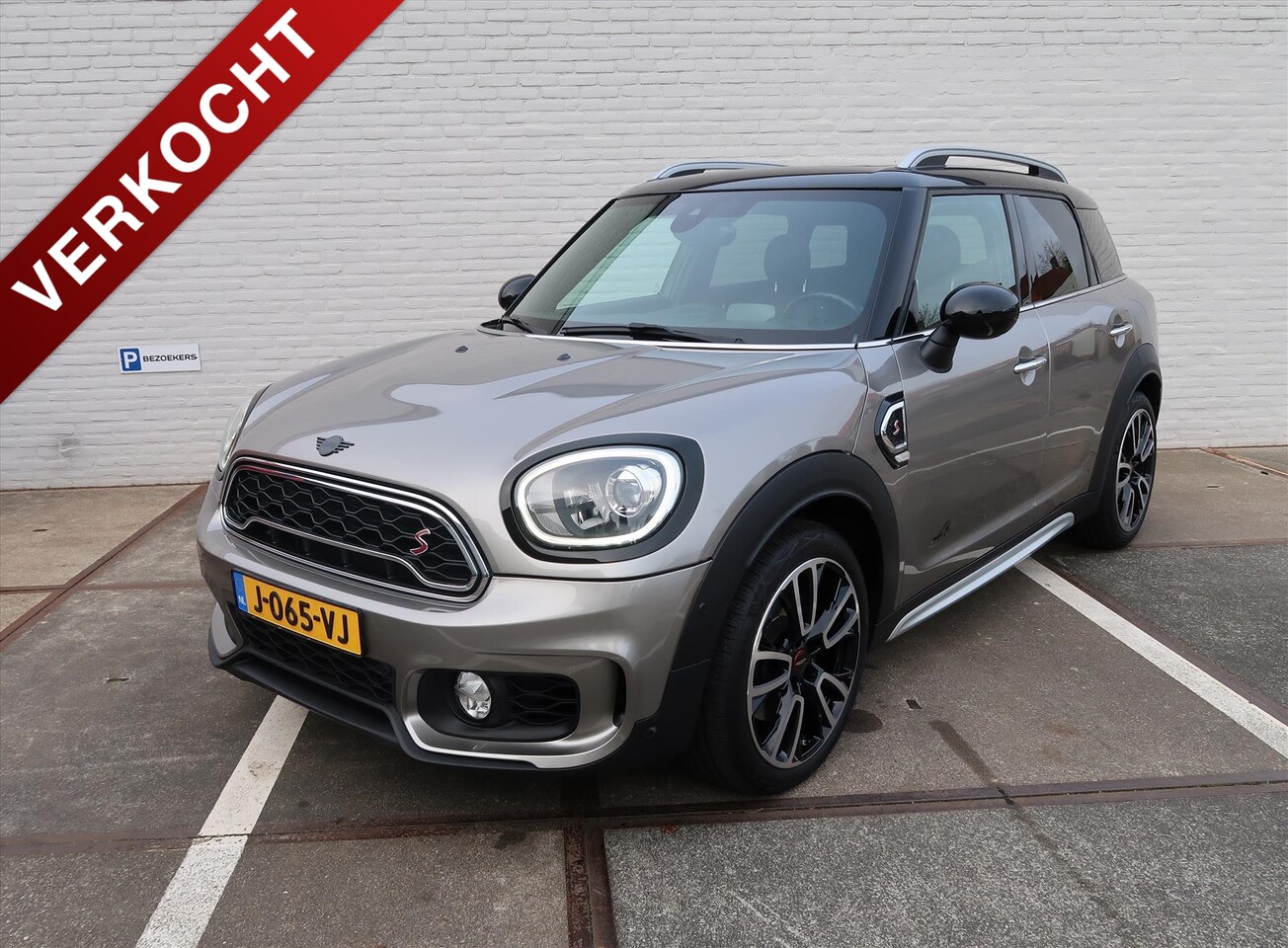 MINI Countryman - Mini (f60) 2.0 192pk ALL4 John Cooper Works Automaat I Panoramo I Memory I HUD I Camera I - AutoWereld.nl
