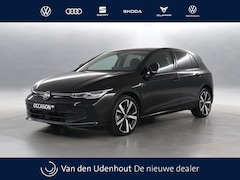 Volkswagen Golf - 1.5 eHybrid 204pk Life Edition DSG / Navigatie / Stoel+Stuurverwarming / Camera