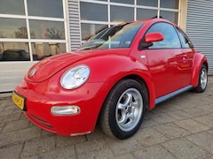 Volkswagen New Beetle - 2.0 Highline