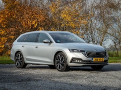 Skoda Octavia Combi - 1.4 TSI iV PHEV Business Edition Plus // panorama dak
