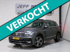 Volkswagen Tiguan - 2.0 TSI DSG 4Motion Highline R-Line "Automaat" Pano Trekhaak Virtual Carplay Head-up Adapt