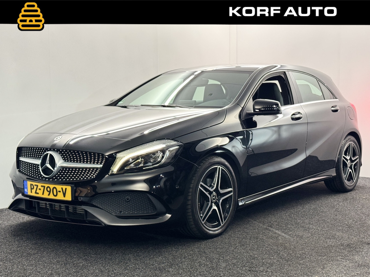 Mercedes-Benz A-klasse - 160 Edition AMG Automaat / Camera / Groot scherm / Cruise - AutoWereld.nl