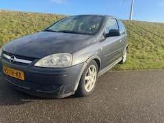 Opel Corsa - 1.2-16V Silverline