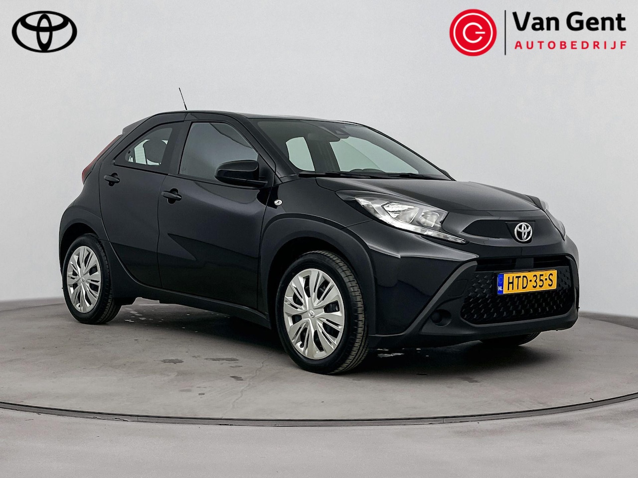 Toyota Aygo X - 1.0 VVT-i MT Play | Apple Carplay / Android Auto | Adaptive Cruise | Airco | Camera | Rijs - AutoWereld.nl