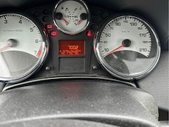 Peugeot 207 - 1.6 VTi Première