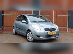Toyota Yaris - 1.3 VVTi Sol MMT, Automaat, Trekhaak, 5 deurs, Airco