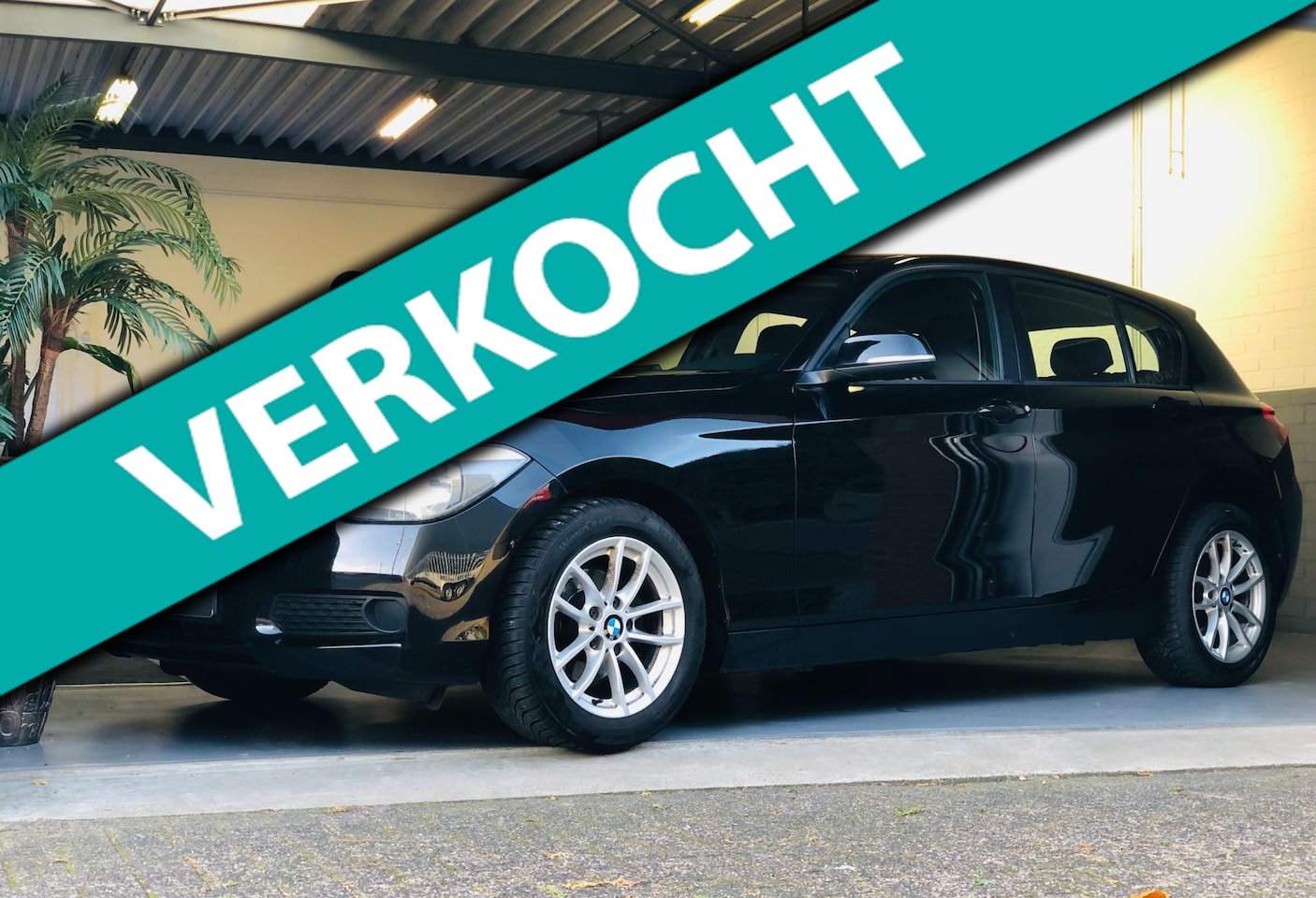 BMW 1-serie - 116i Sport 136pk/PDC/Stoelverw/USB/5DRS - AutoWereld.nl