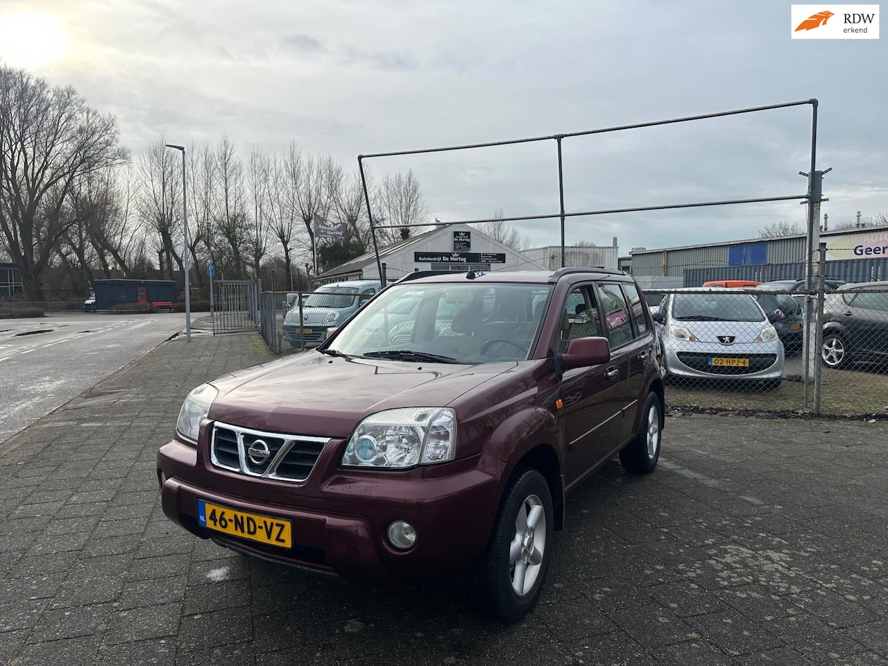 Nissan X-Trail - 2.5 4WD LPG Camera AIRCO!!! - AutoWereld.nl